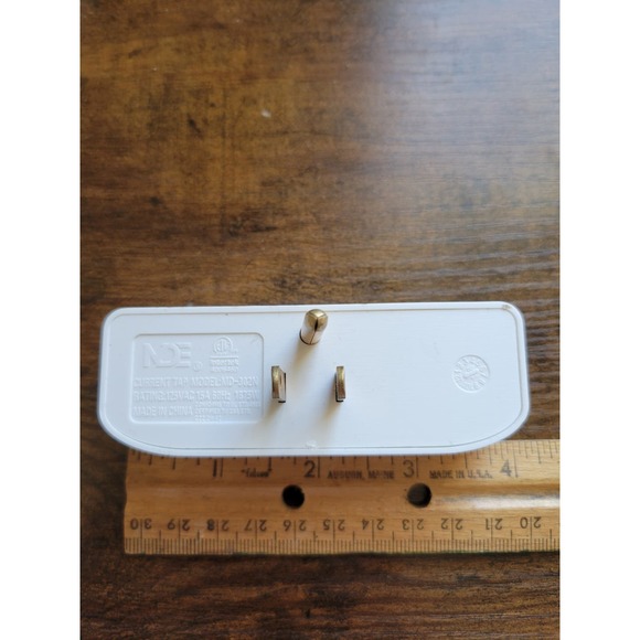 MDE Current Tap Model MD-302N - 15A 125V 3-Plug Splitter, ground, tri, White - Picture 4 of 4